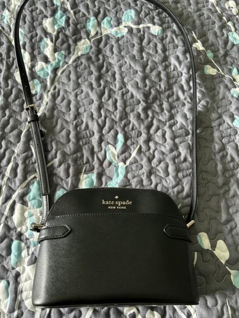 Kate Spade Staci Dome Black Saffiano Leather 10″ X 7″ shoulder bag purse.