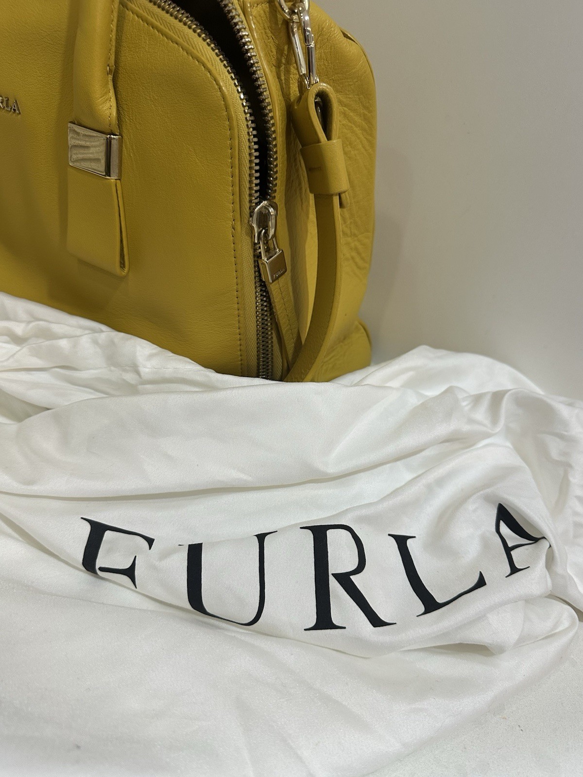 Furla Twiggy Medium Boston Shoulder Mustard Yellow Leather 32x25cm Rare