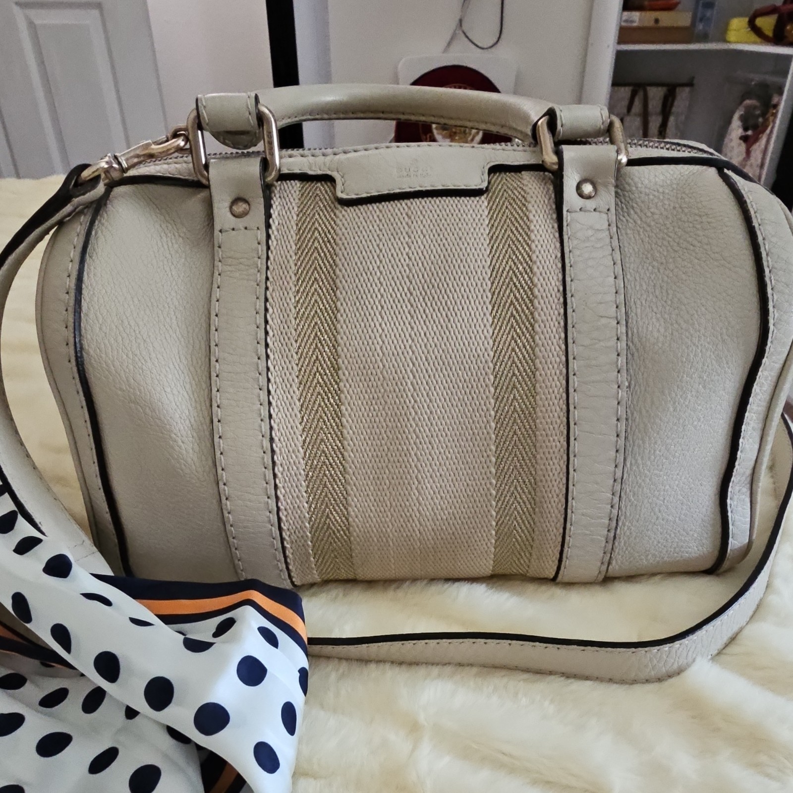 Gucci Beige/Ivory Striped Satchel Top Handle Bag w/ Zip & Detachable Strap