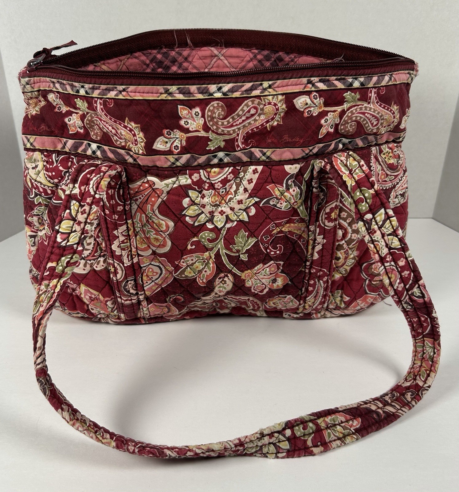 VTG Vera Bradley Piccadilly Plum Burgundy Medium Quilted Shoulder Bag “Retired”