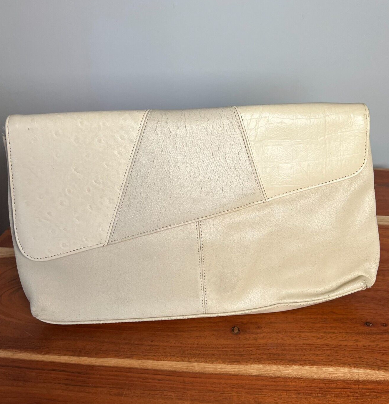 VTG Womens Large White Leather Clutch Purse Bueno 14in x 7in Flap Snap Closure