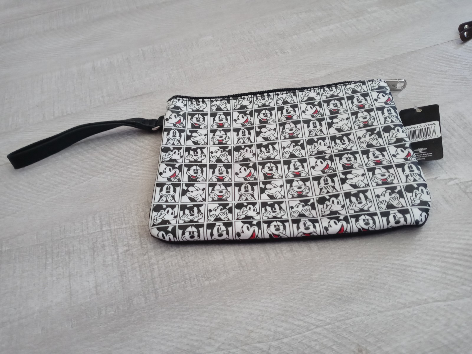 Disney Buckle Down Mickey Mouse Wristlet Wallet Pouch New