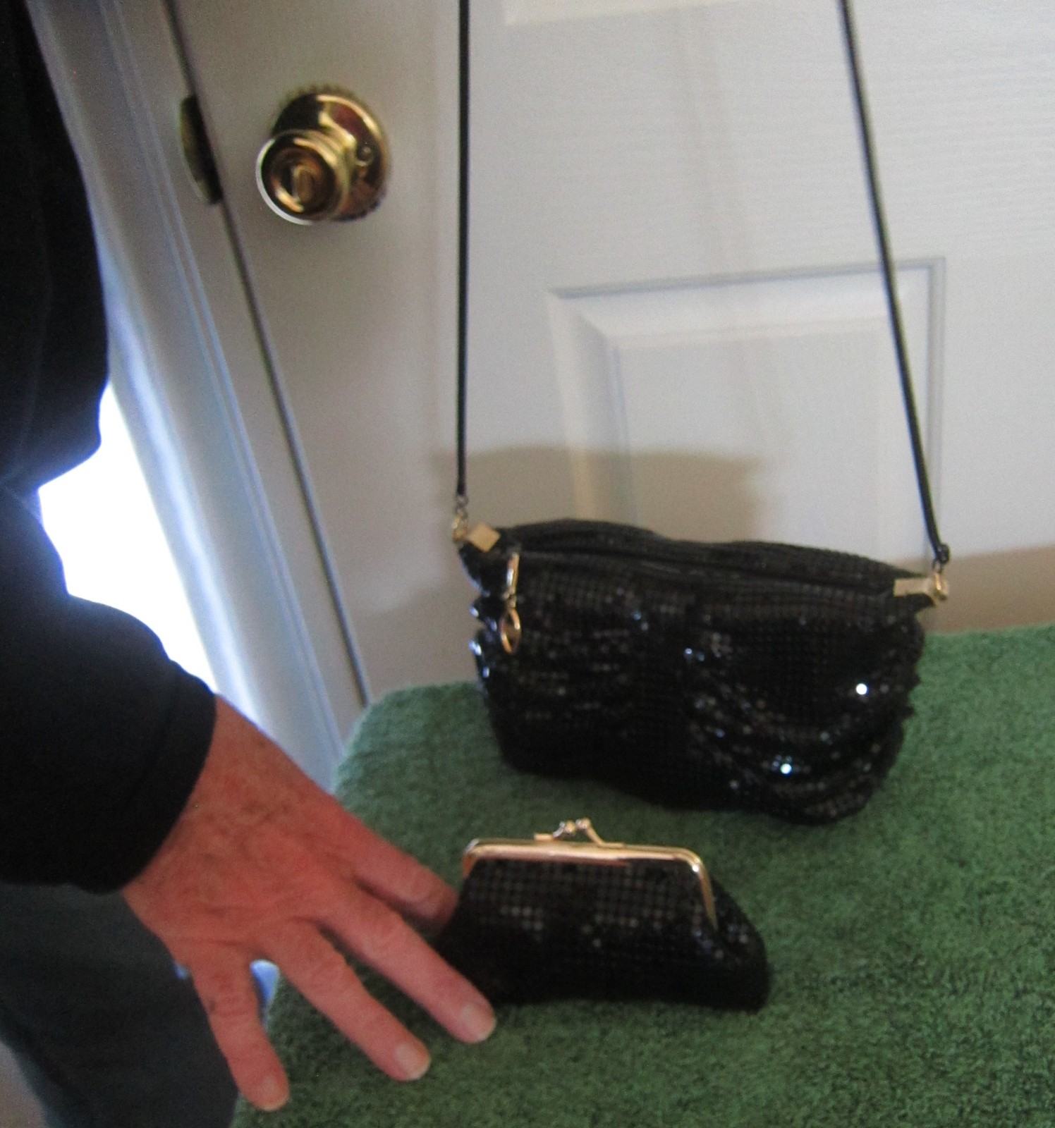 NOS VINTAGE FORMAL DRESS PURSE BLACK METAL MESH SHOULDER BAG PURSE +CHANGE BAG