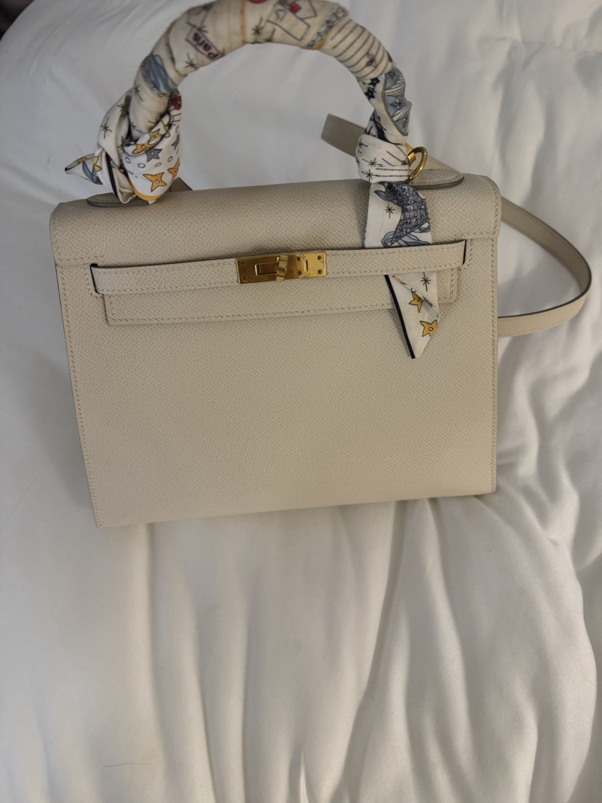Hermes Kelly 25 Sellier – Epsom Leather – Gold Hardware – Light Neutral Color