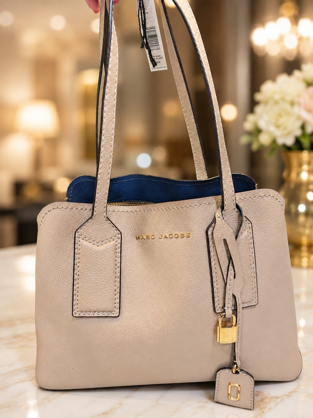 Marc Jacobs M0012564 Leather Tote Satchel/Bag Light Beige Gold Padlock