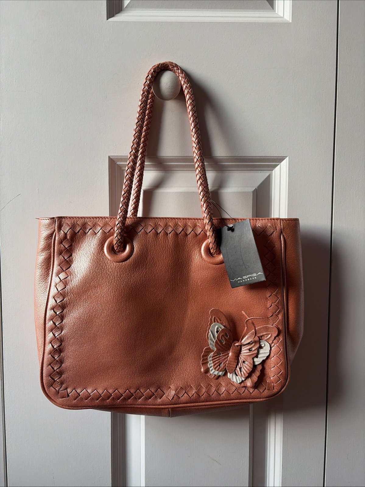 NWT Via Spiga Authentic Gorgeous Apricot Leather Butterfly Handle Bag