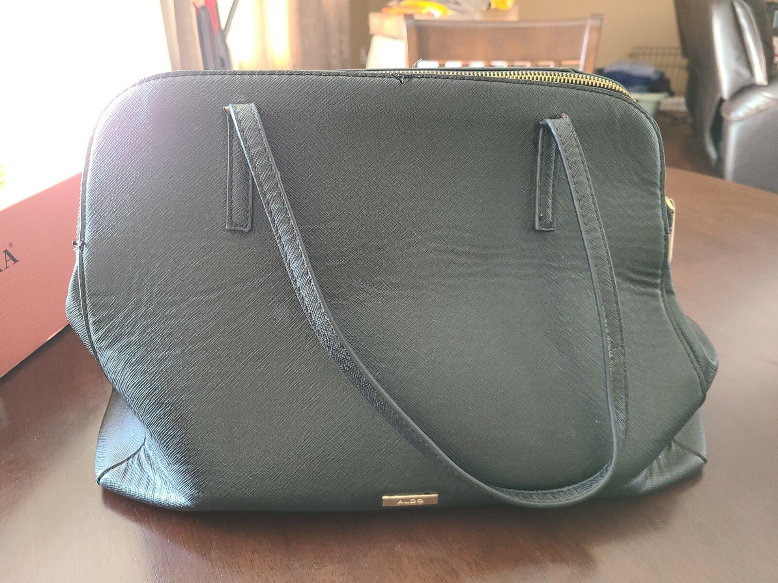 ALDO Medium to Large Purse or Tote Bag, Black, See Pictures, 12″ x 10″ x 5″