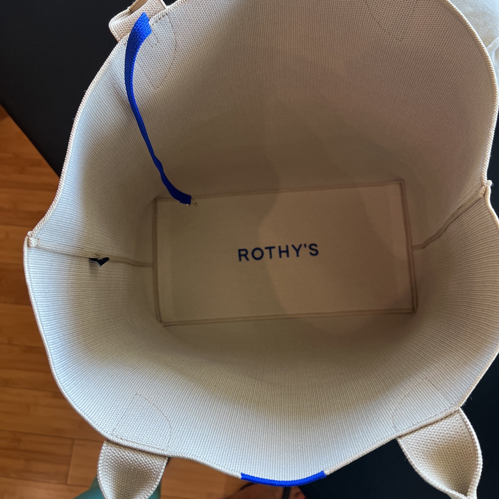 Rothy’s Lightweight Tote – Soft Sesame/Beige neutral EUC