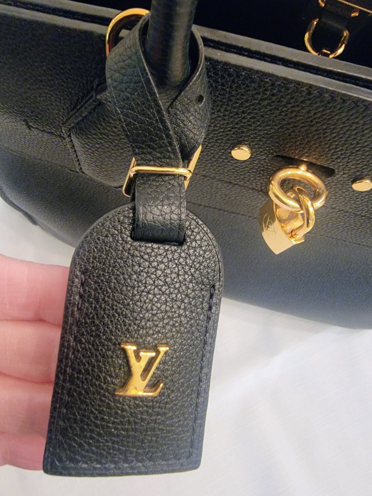 Louis Vuitton Taurillon City Steamer MM