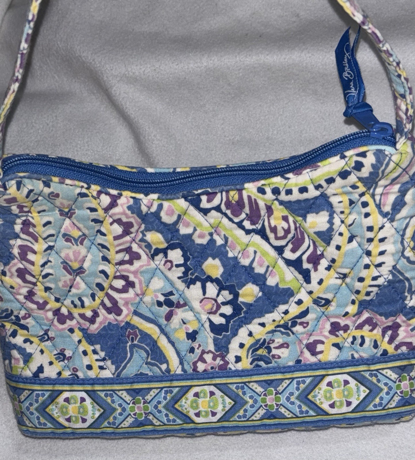 Vera Bradley Capri Maggie multi colored Blue Shoulder Bag Paisley VTG, Retired