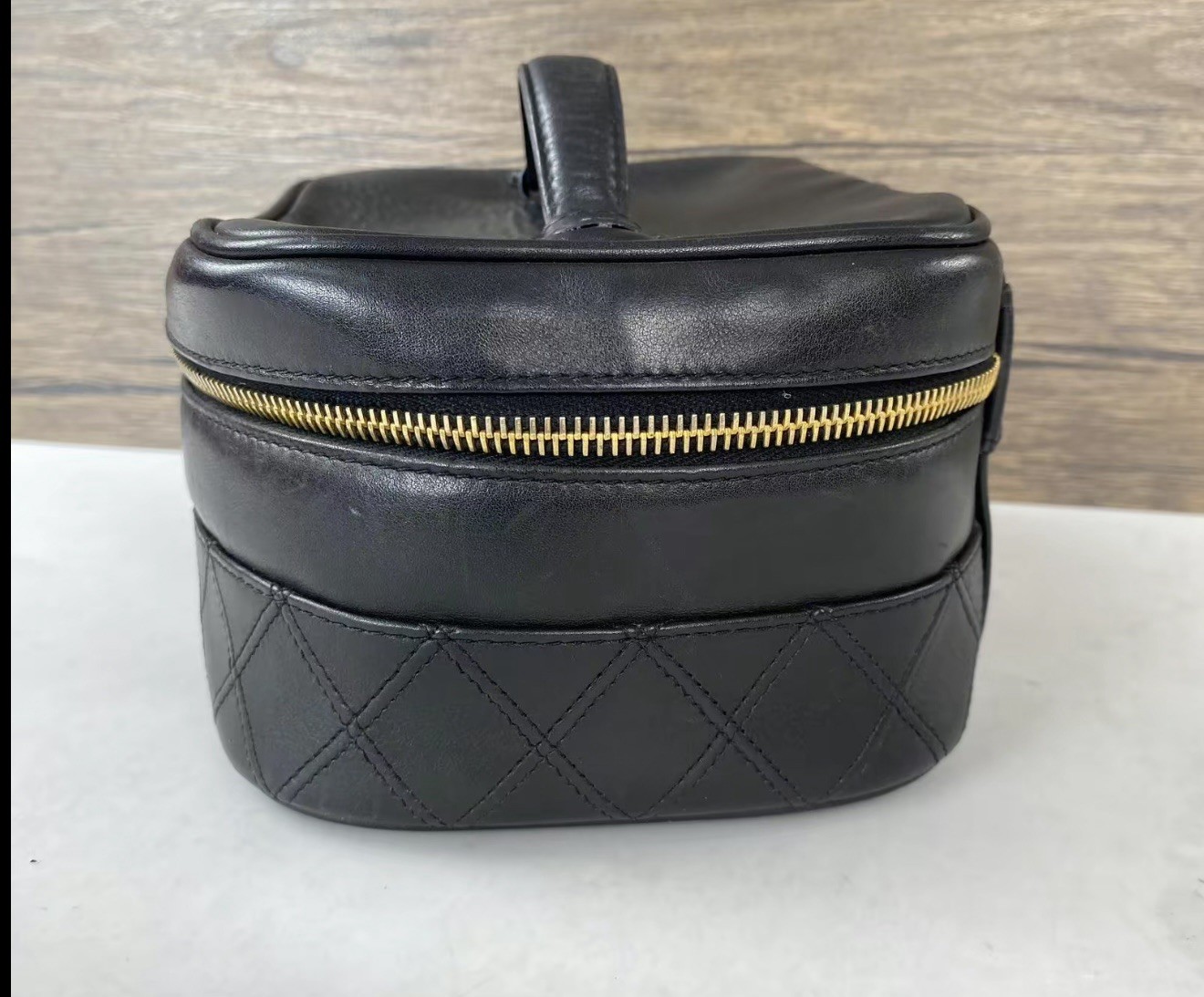 Authentic Chanel Black Lambskin Quilted Vanity Cosmetic Case Train Case Gold HW