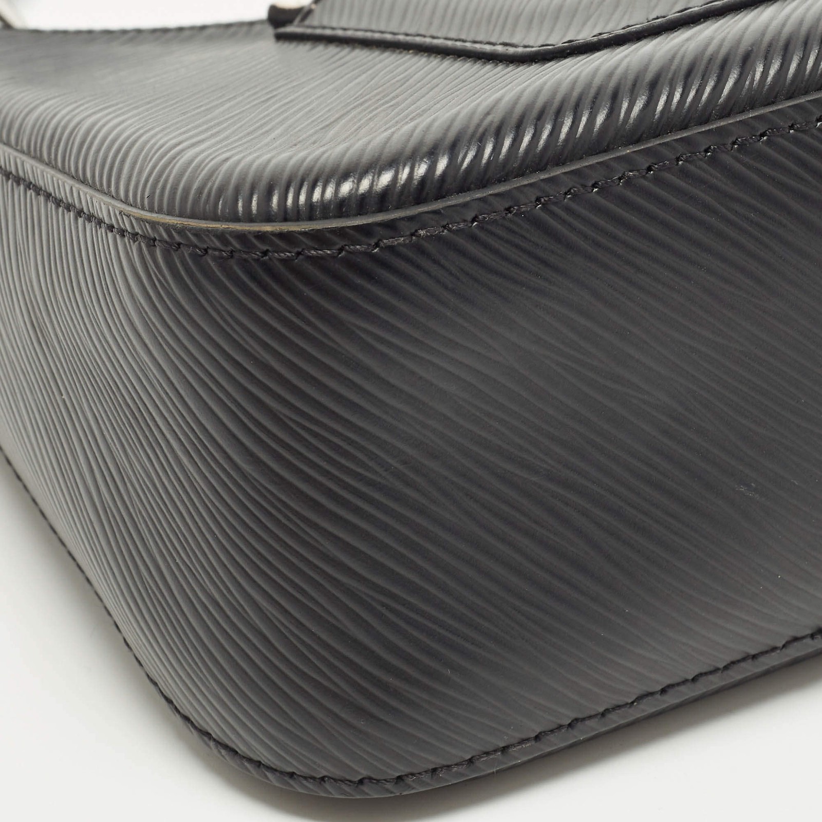 Louis Vuitton Marelle Black Epi Leather Bag