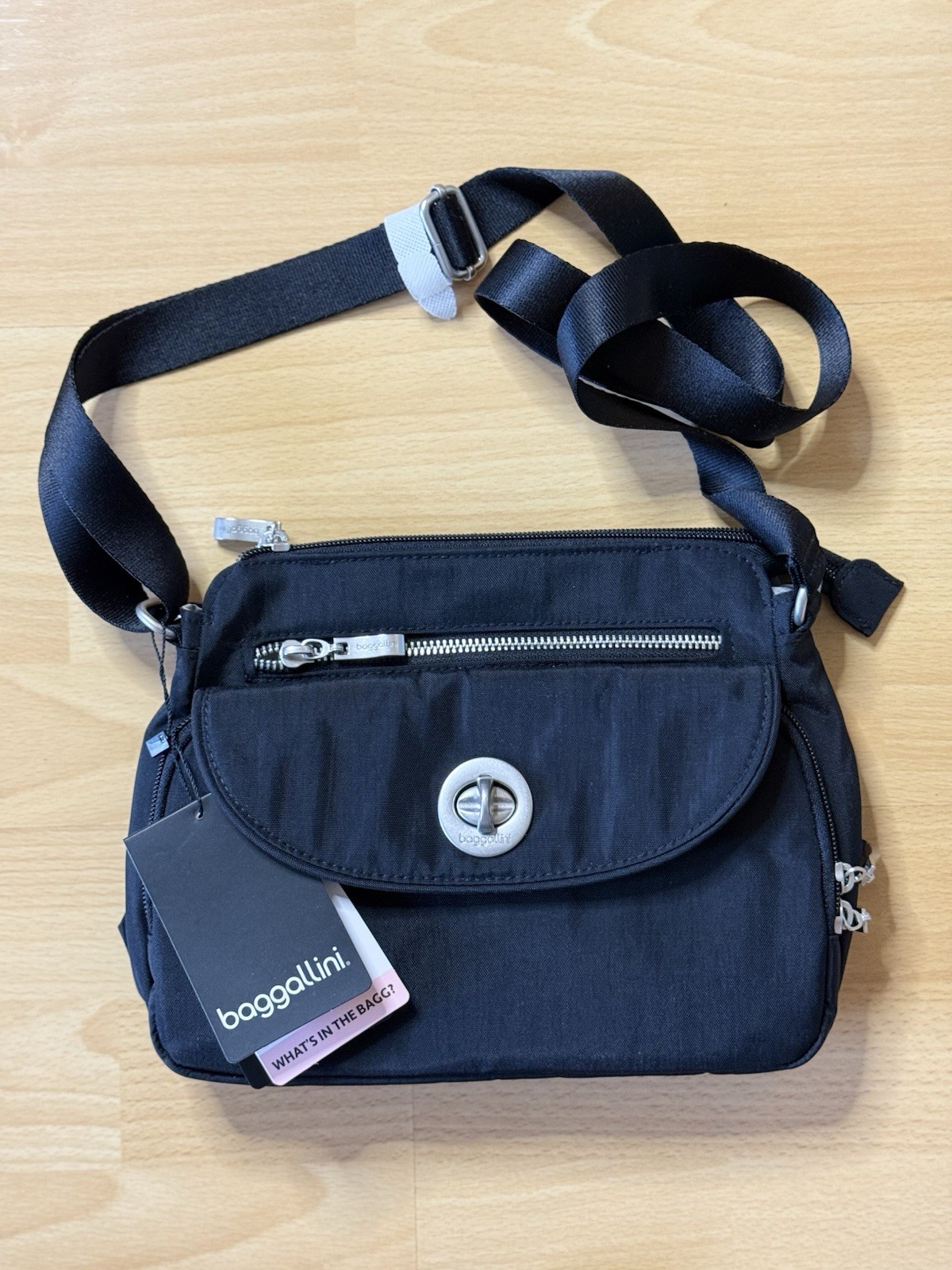 Baggallini Soleil Crossbody Bag Water Repellent RFID Black NEW 11×8