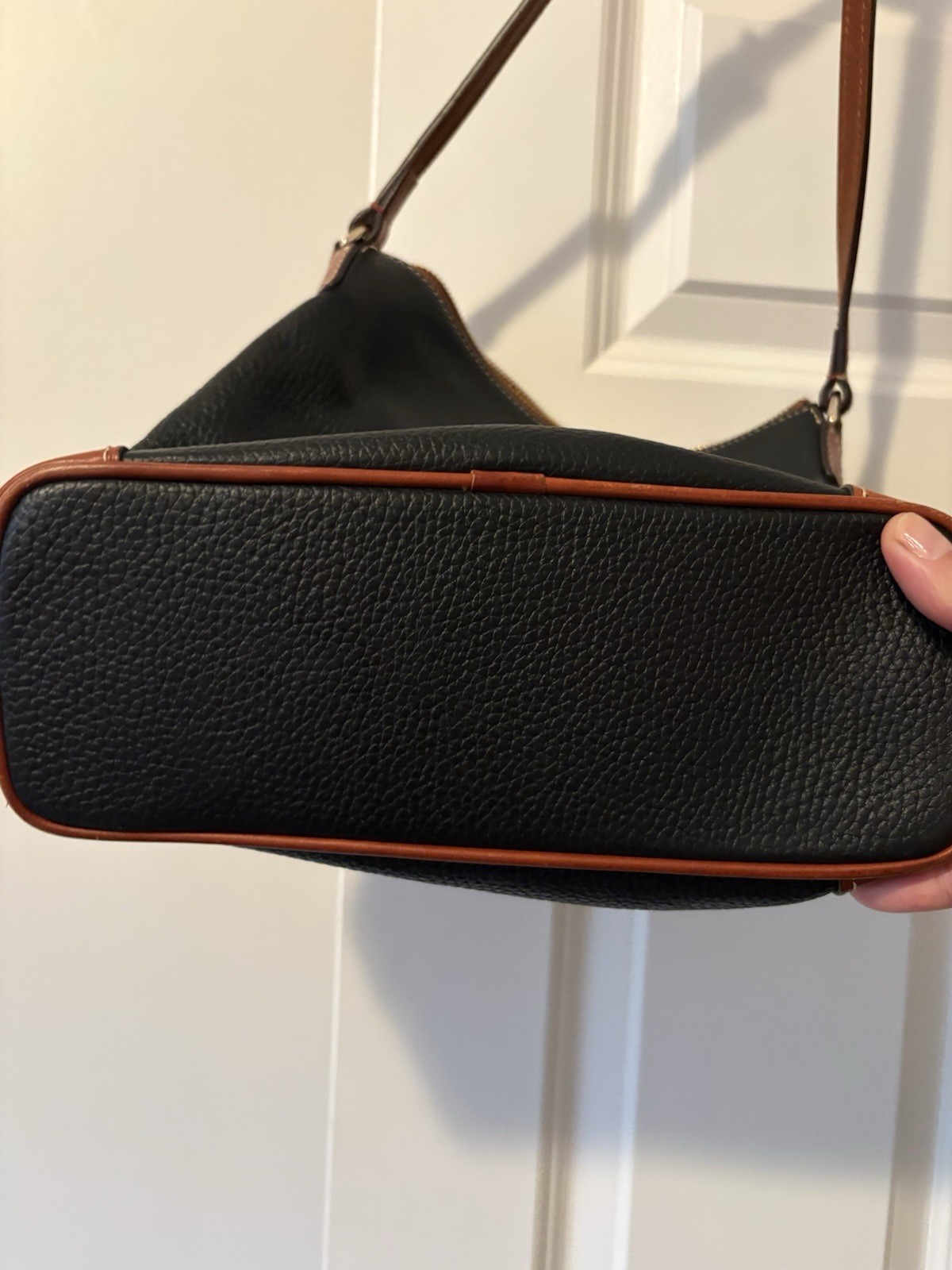 Dooney & Bourke Dillen Black Pebble Leather Hobo Shoulder Bag 2 Pocket Sac