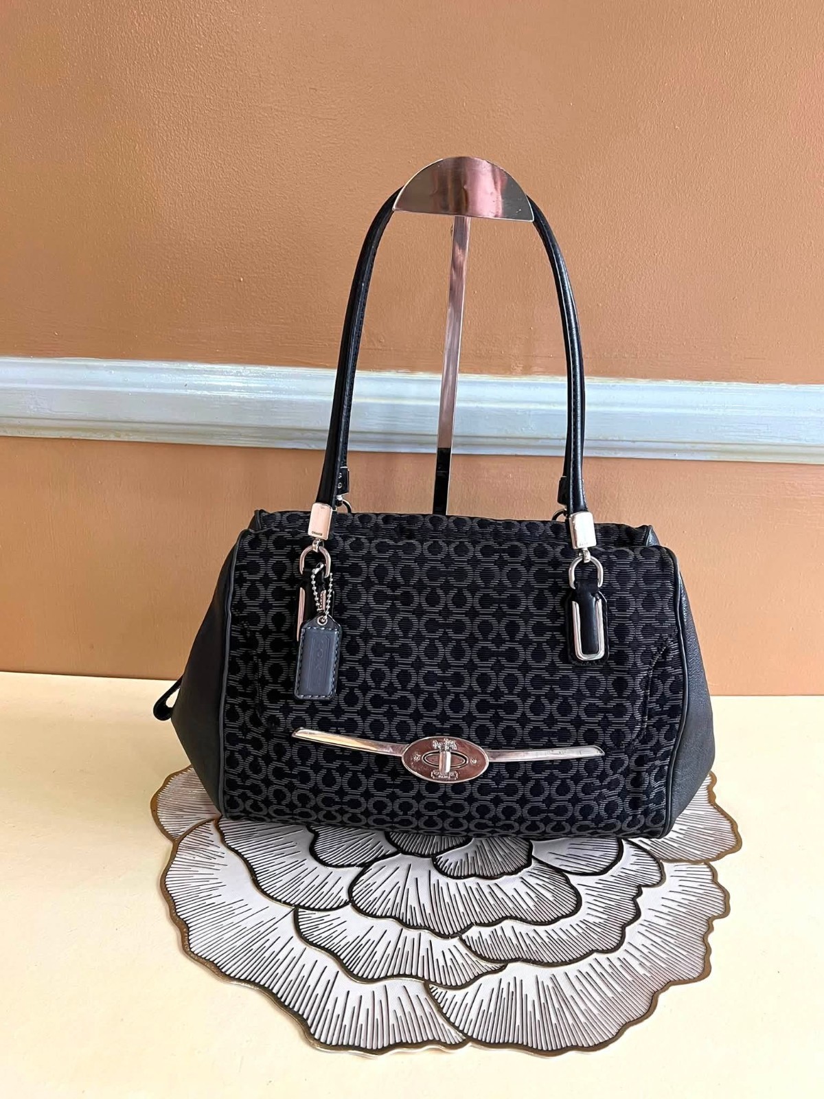 Authentic COACH Madison Madeline Shoulder Bag