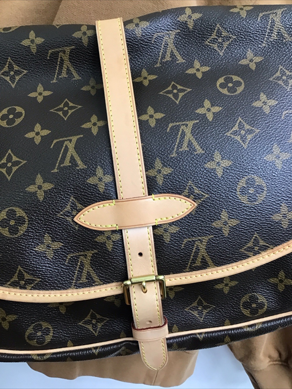 louis vuitton brown monogram saumur 30 Adjustable Strap