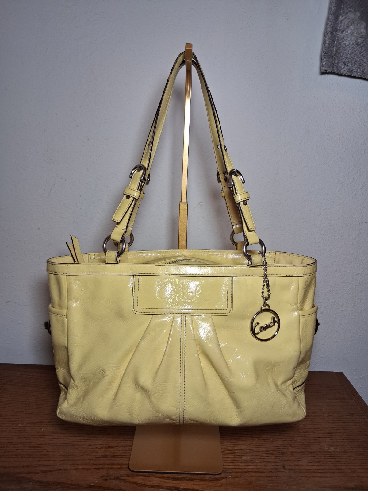 Coach Yellow Patent Pleated Shoulder Tote Zip Closure Medium Key Chain Studs