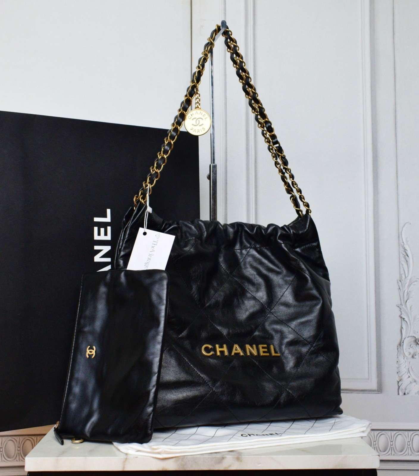 Genuine Chanel 22 Bag Calfskin Black Noir Gold Bag With Pochette Shopper