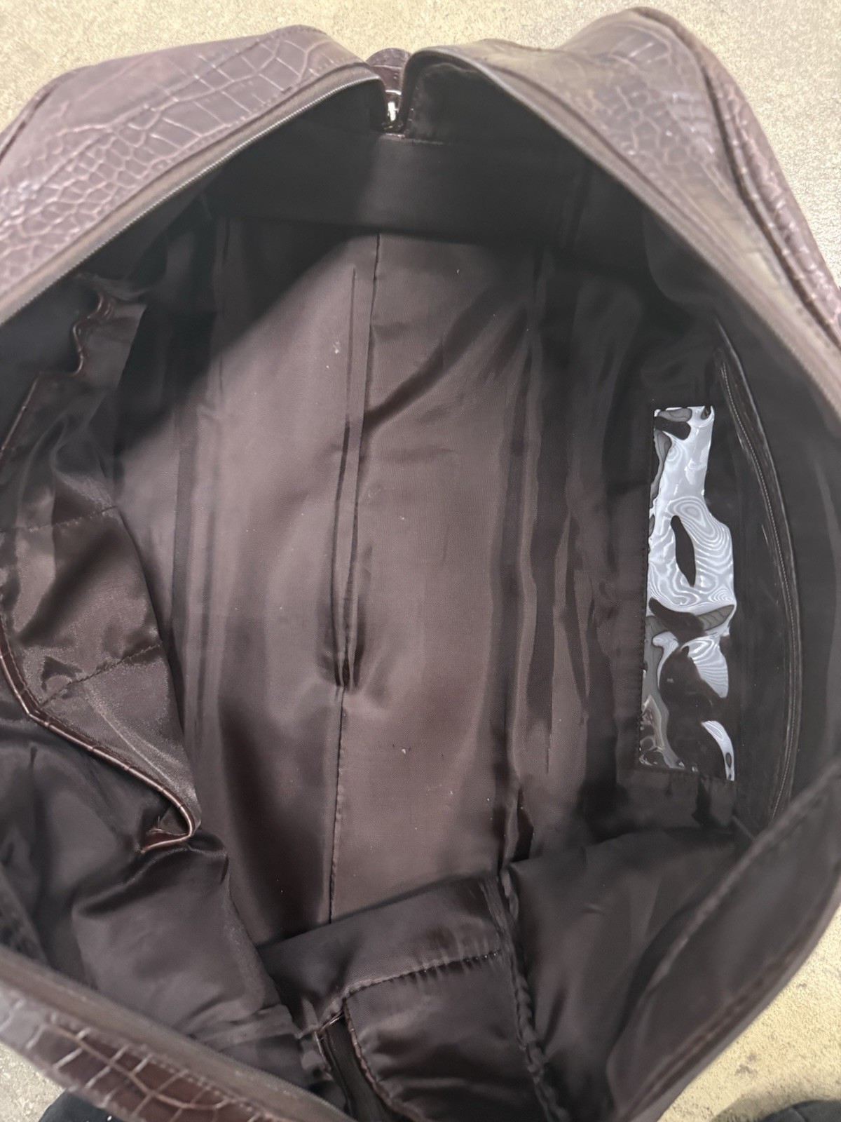 Bath And Body Works Tote Bag Faux Leather Croc Brown Travel Duffel Weekender