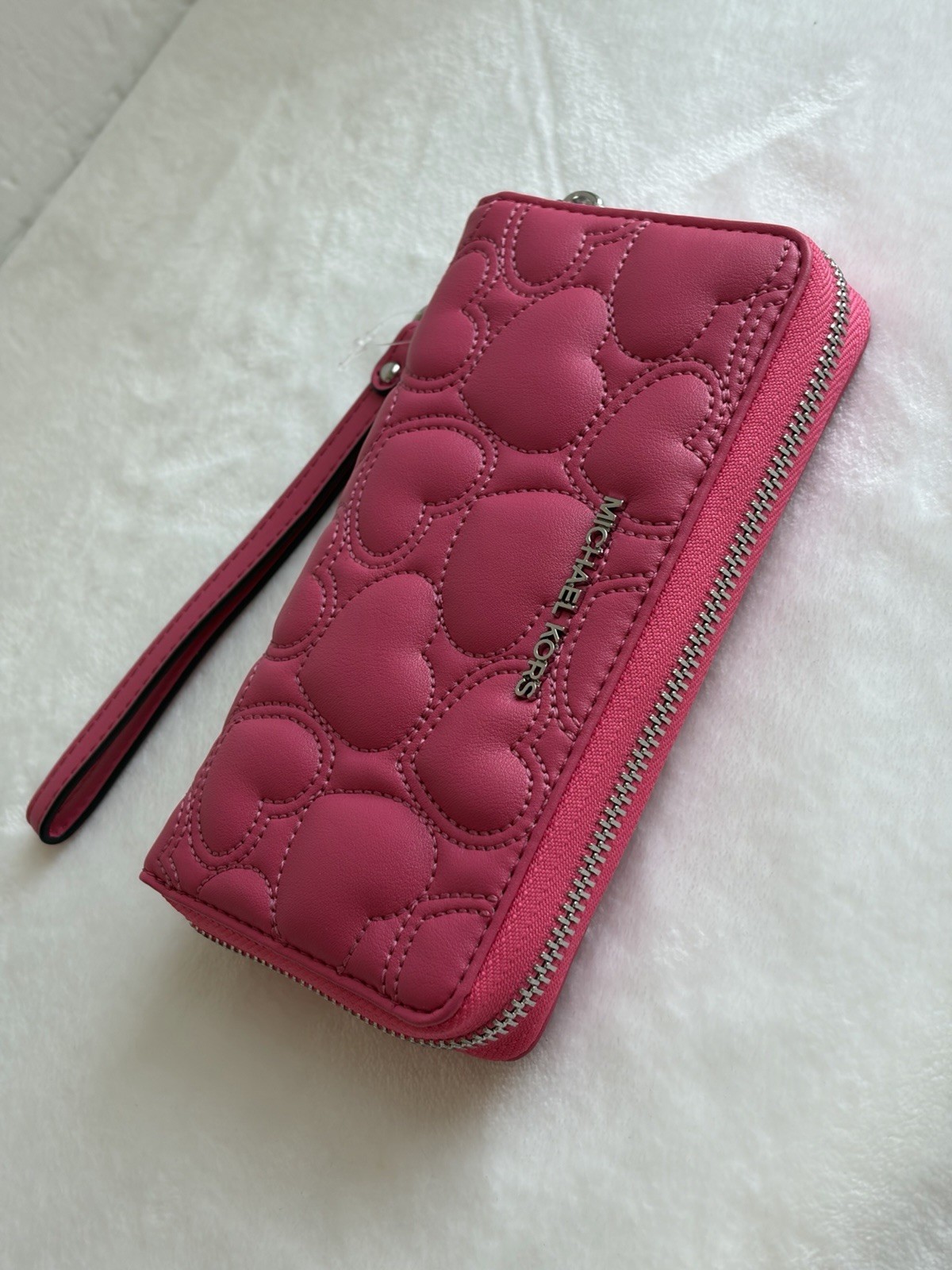 Michael Kors Medium Pink Heart Print Satchel Zip Detachable Strap Wristlet