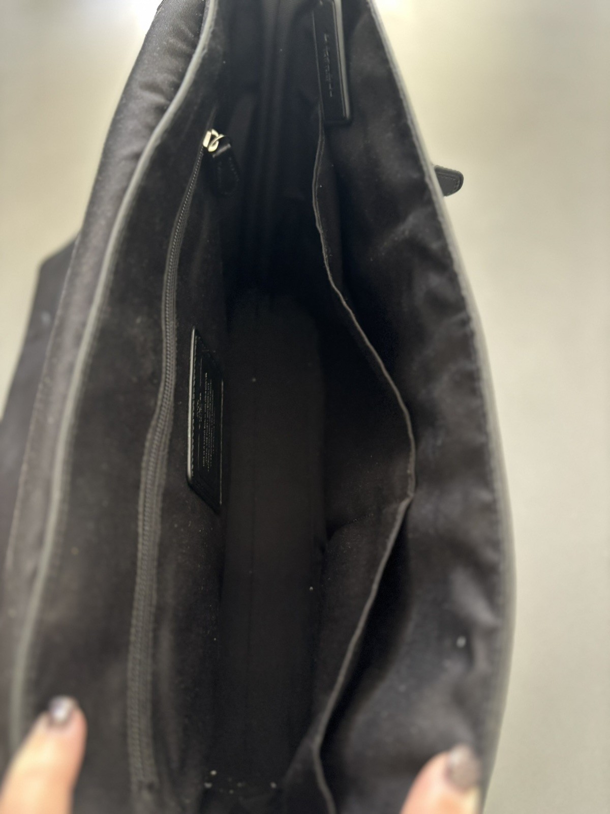 Coach Charles Messenger Bag – Black