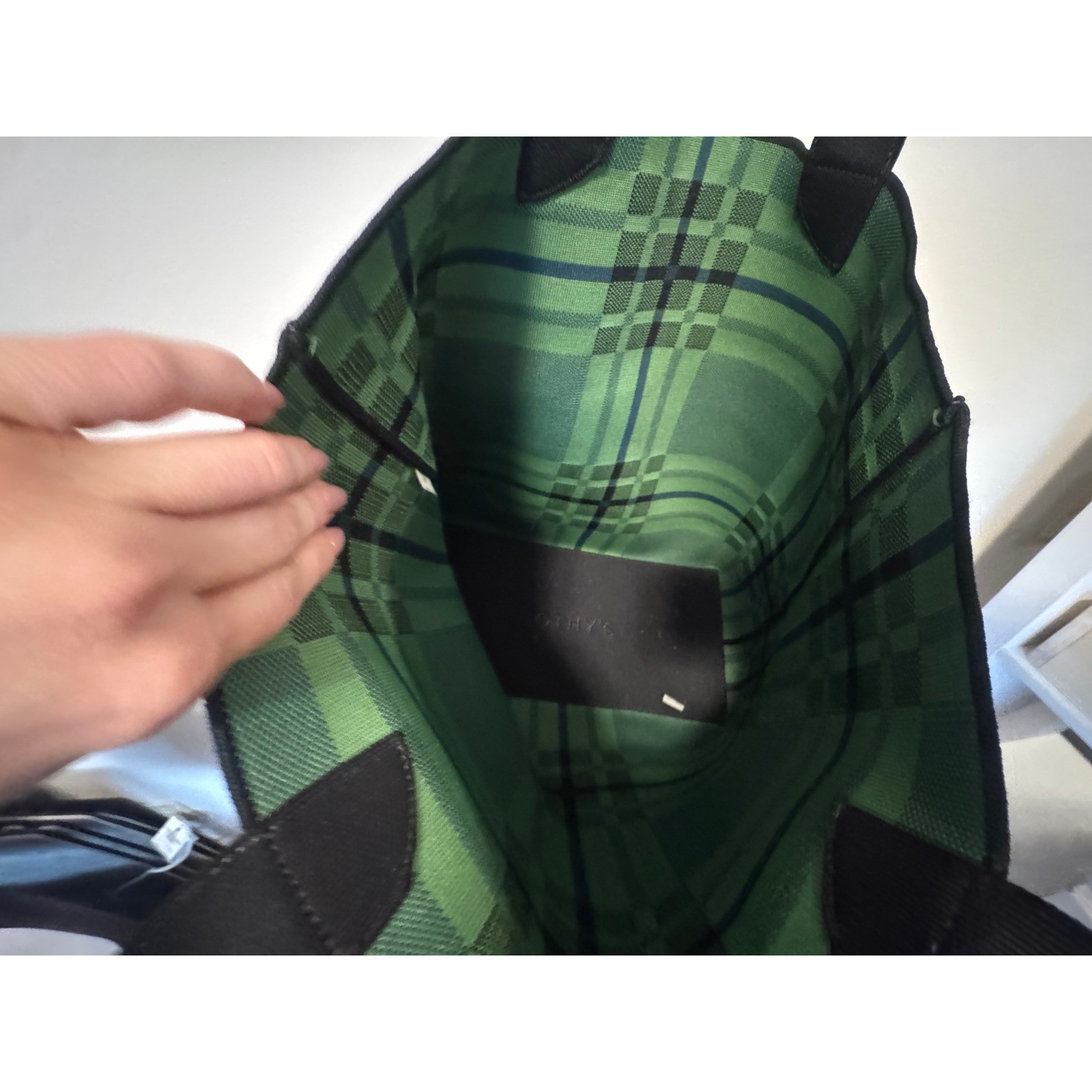 Rothy’s The Essential Tote Green Plaid Sustainable Knit Shoulder Bag