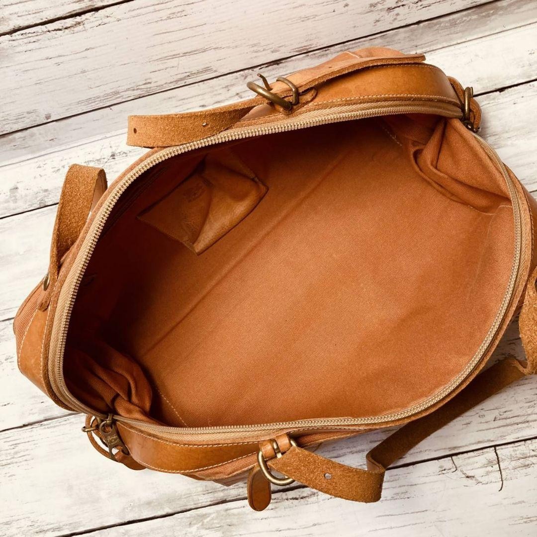 IL BISONTE Candy Shoulder Bag Leather Nume Tan Large Capacity Vintage Style