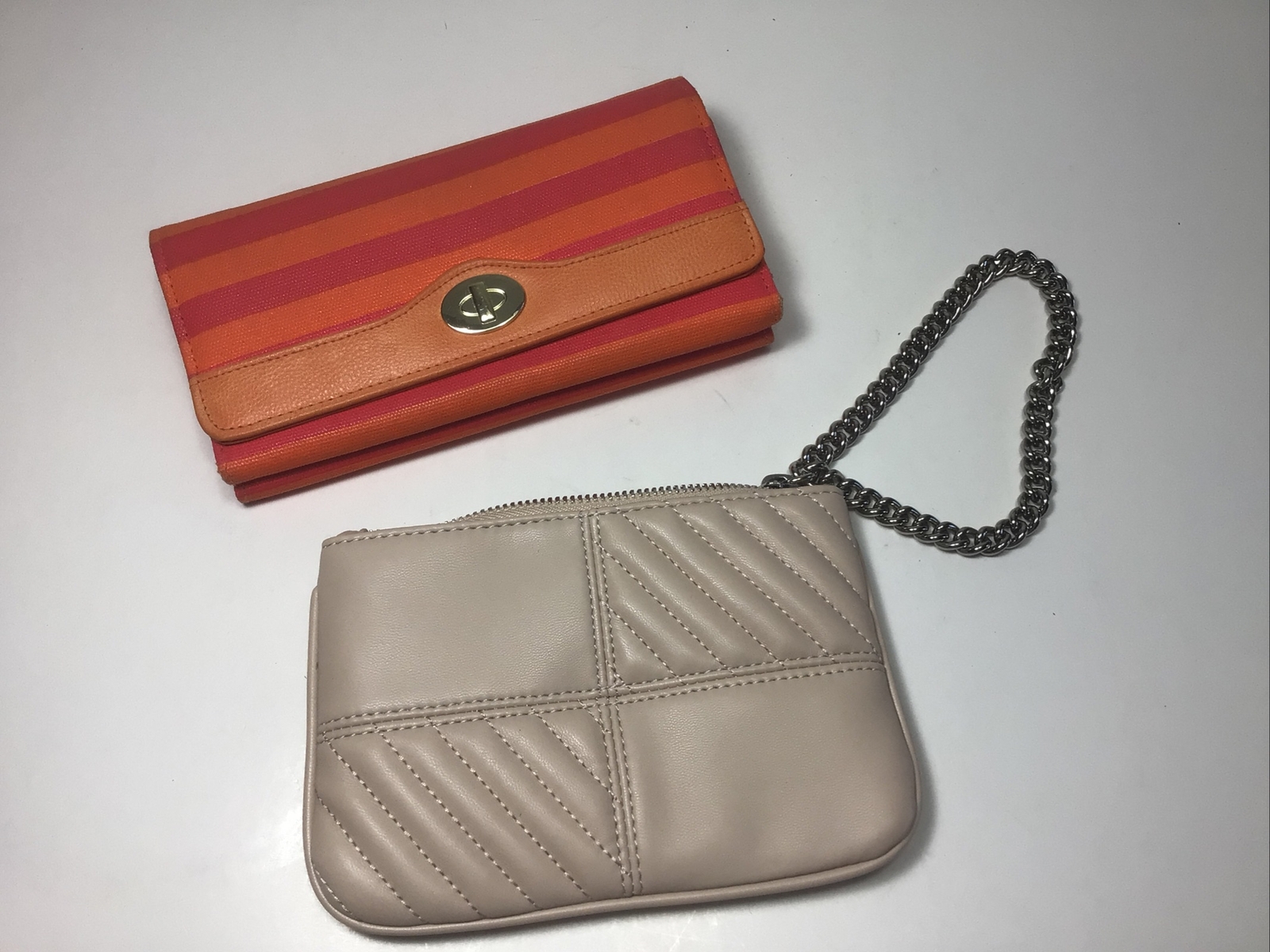 New. Express Woman’s Tan Wristlet Purse w/Silver Chain & Orange Clutch Purse