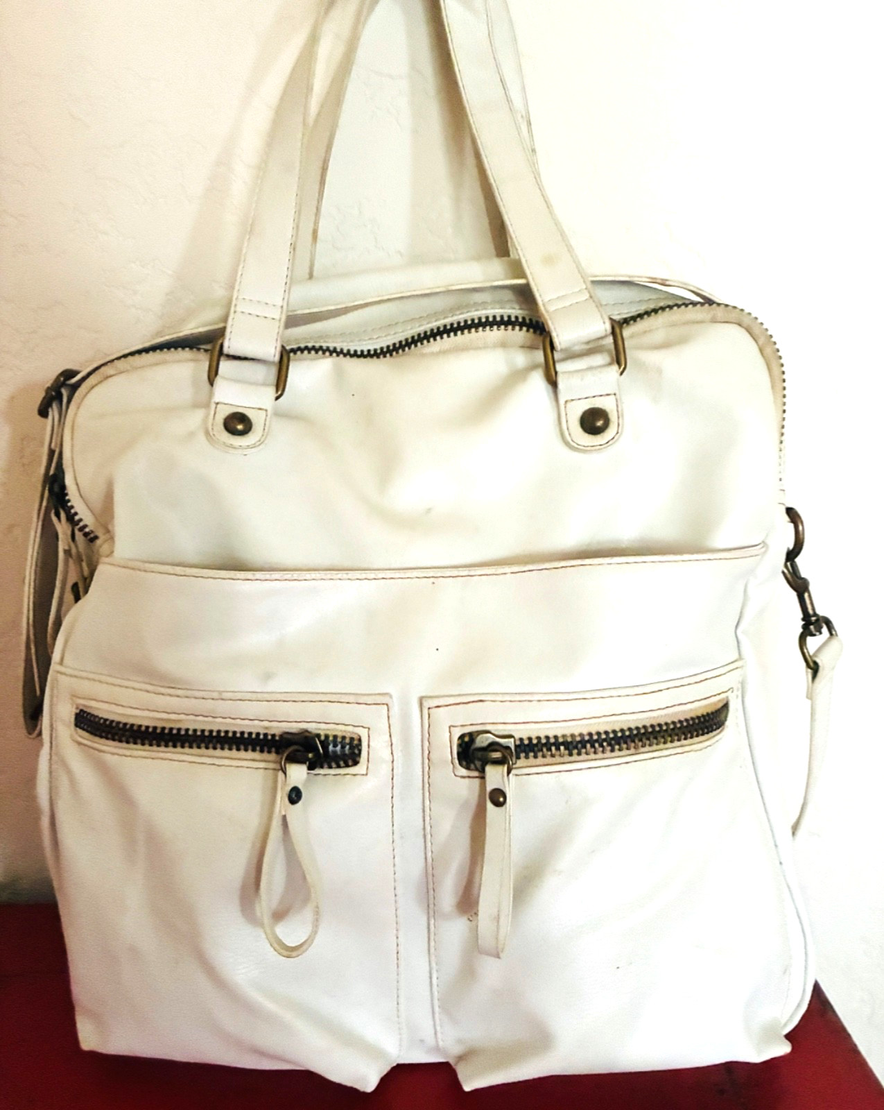 Y2K JAYE HERSH RETRO AIR TRAVEL LOOK FAB SCHOOL BAG FAUX LEATHER/VINYL, BIG 15″