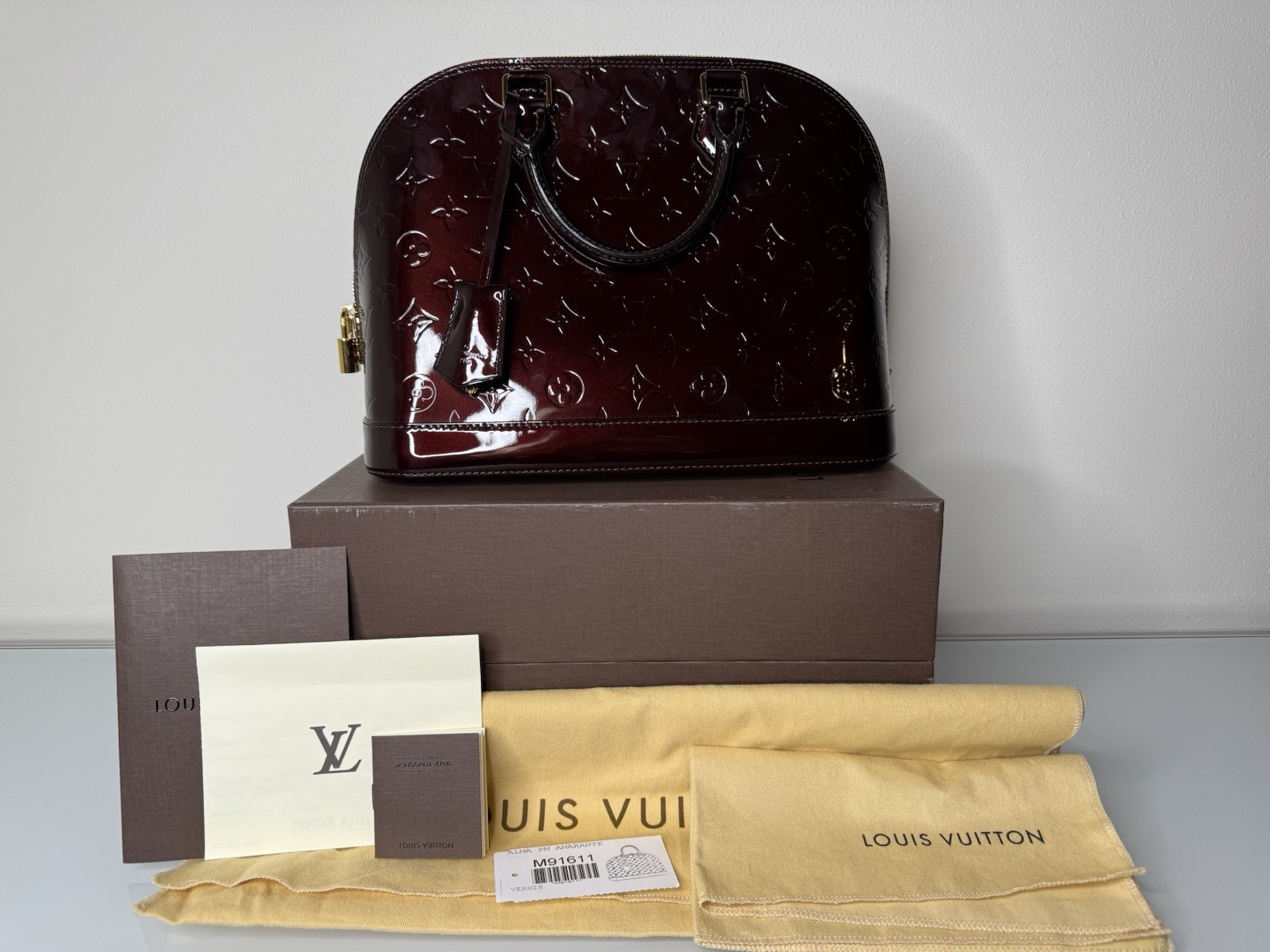 LOUIS VUITTON Alma PM Handbag VERNIS Amarante Bordeaux M91611