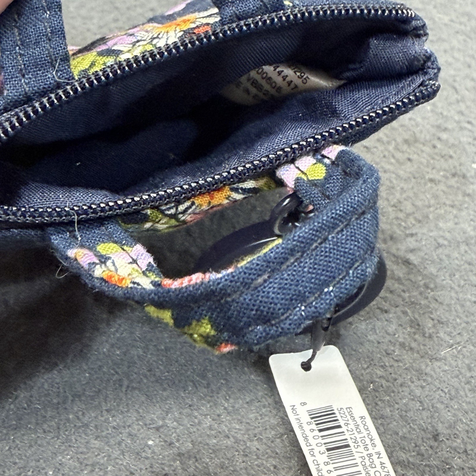 NWT Vera Bradley Paisley Rain Mini Coin Purse – Double Handle Tote Bag Charm