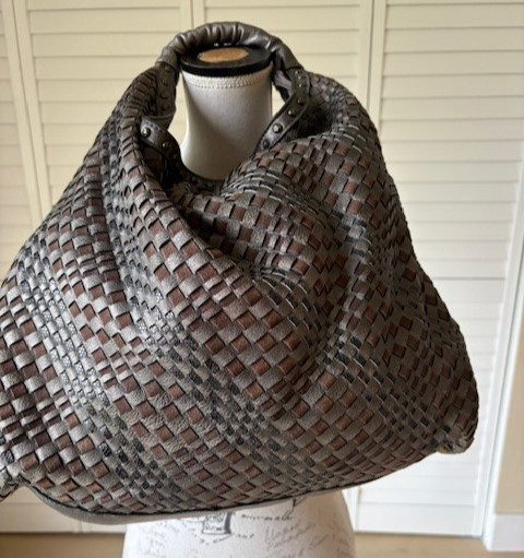 Paula Rossi Spectacular Leather Woven Design Medium/Large Bag