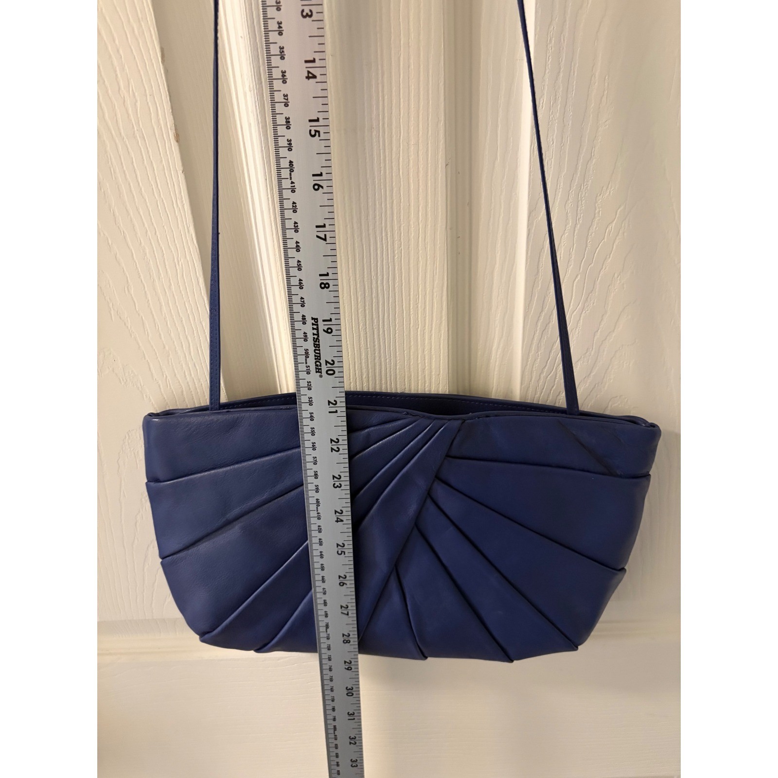 Vintage Amanda Smith Periwinkle Blue Leather Pleated Clutch Shoulder Bag Purse