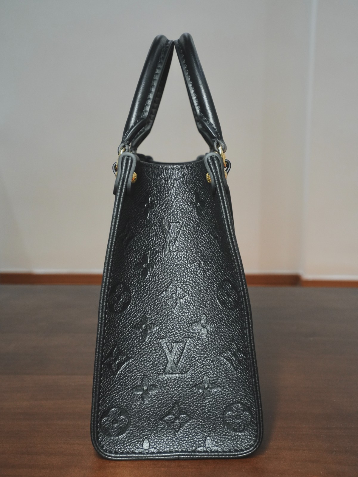 LOUIS VUITTON M45595 Black Monogram Empriente ON THE GO PM CHIP VERSION