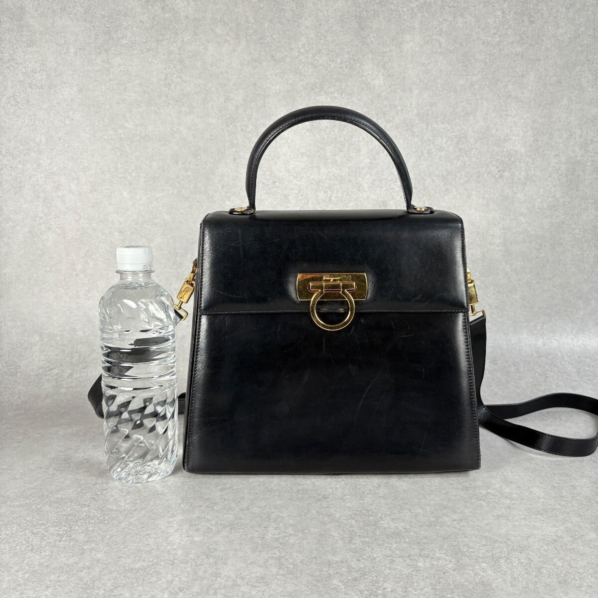 Salvatore Ferragamo Gancini Black Leather 2Way Shoulder Bag Top Handle Formal