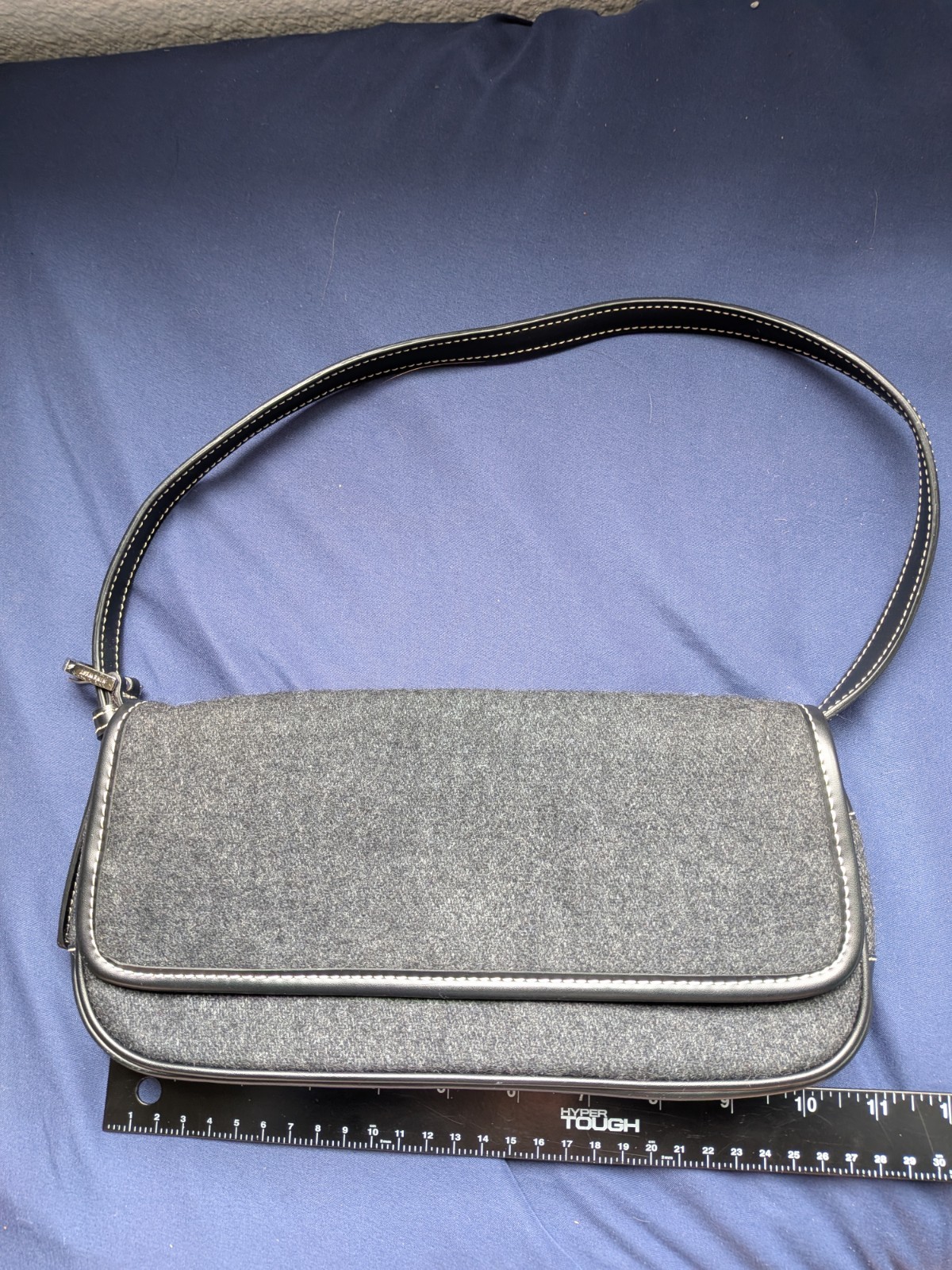 Vintage Nine West Black Gray Wooly Shoulder Bag Y2K Contrast Stitching Mini Flap