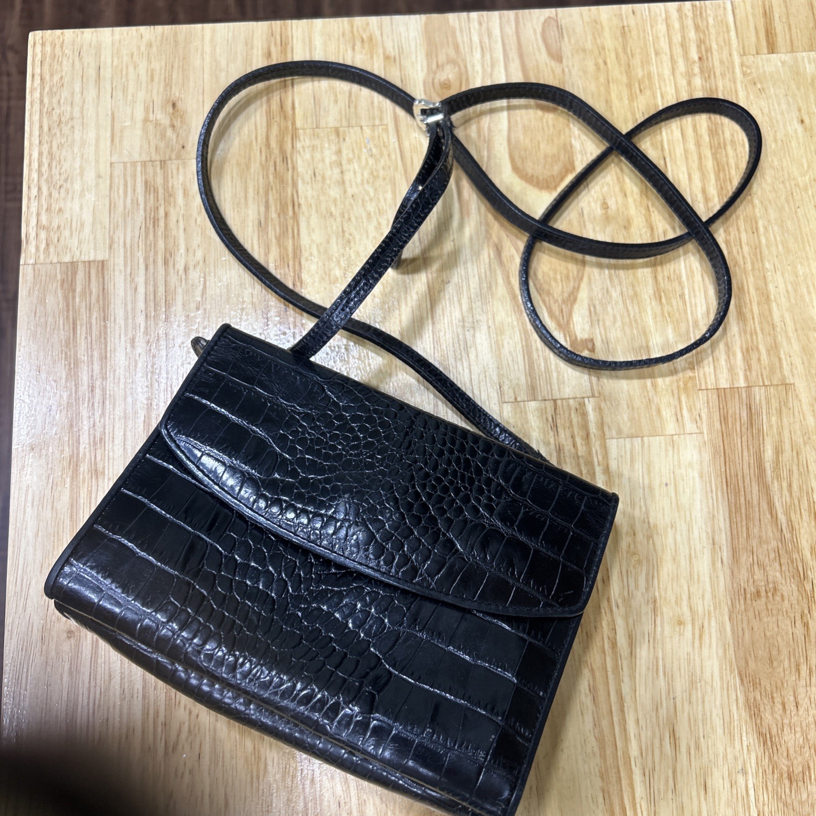 Brighton All-in-One Crossbody Purse Shoulder Bag Alligator Embossed Leather