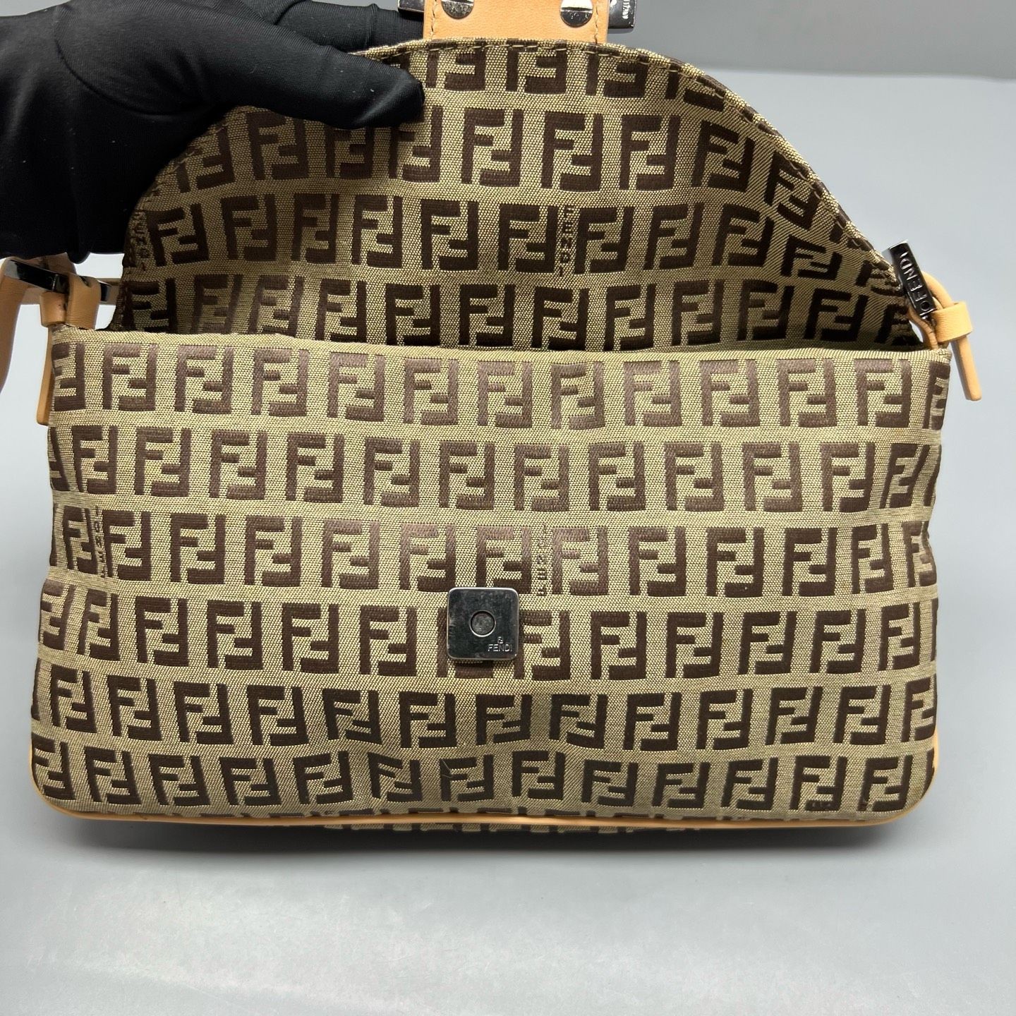 Fendi Vintage Baguette Flap Bag Zucca Canvas GHW Shoulder Crossbody Bag Rare