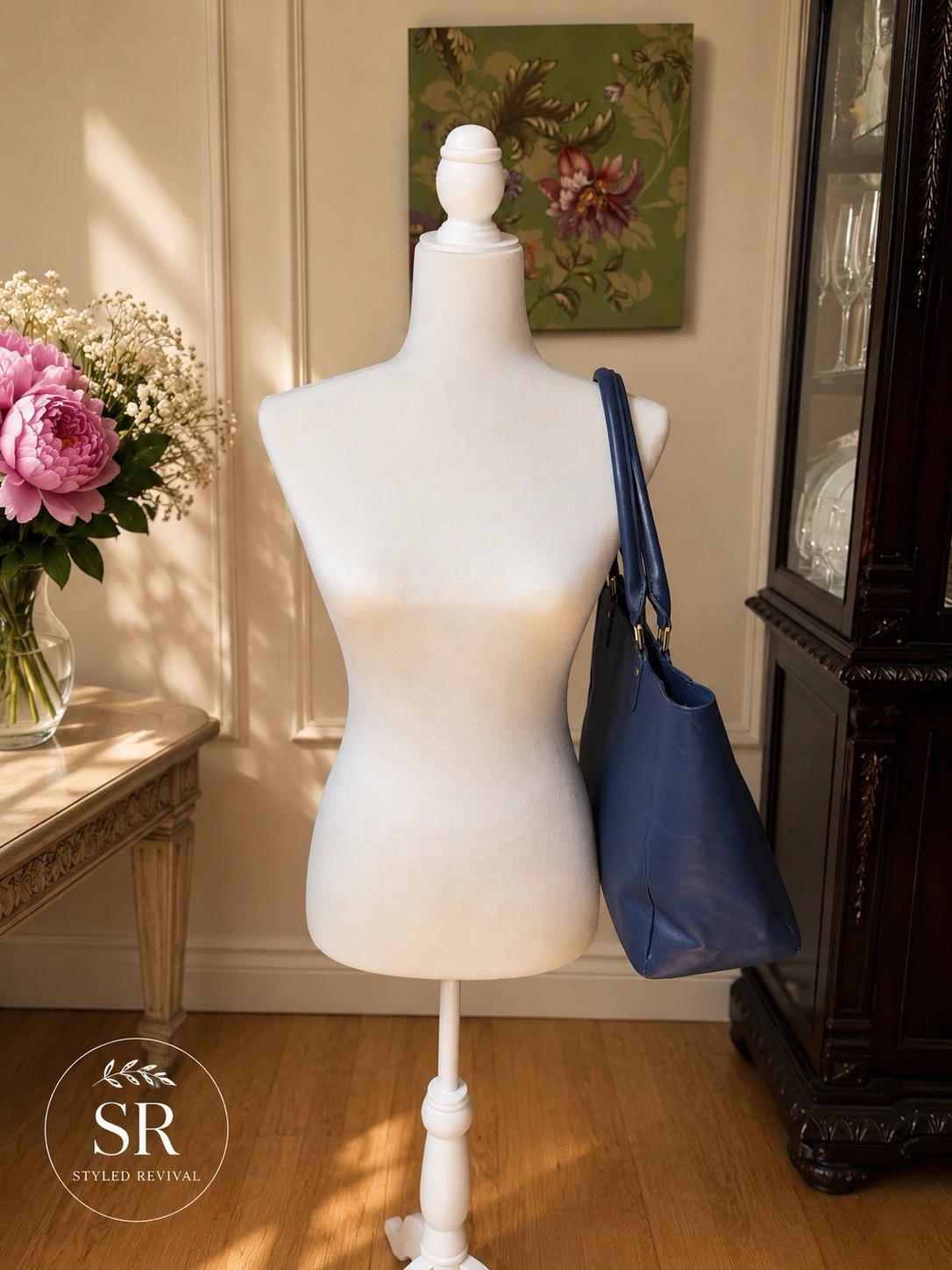 St. John XL Blue Saffiano Leather Work Tote Shopper Bag Gold Logo
