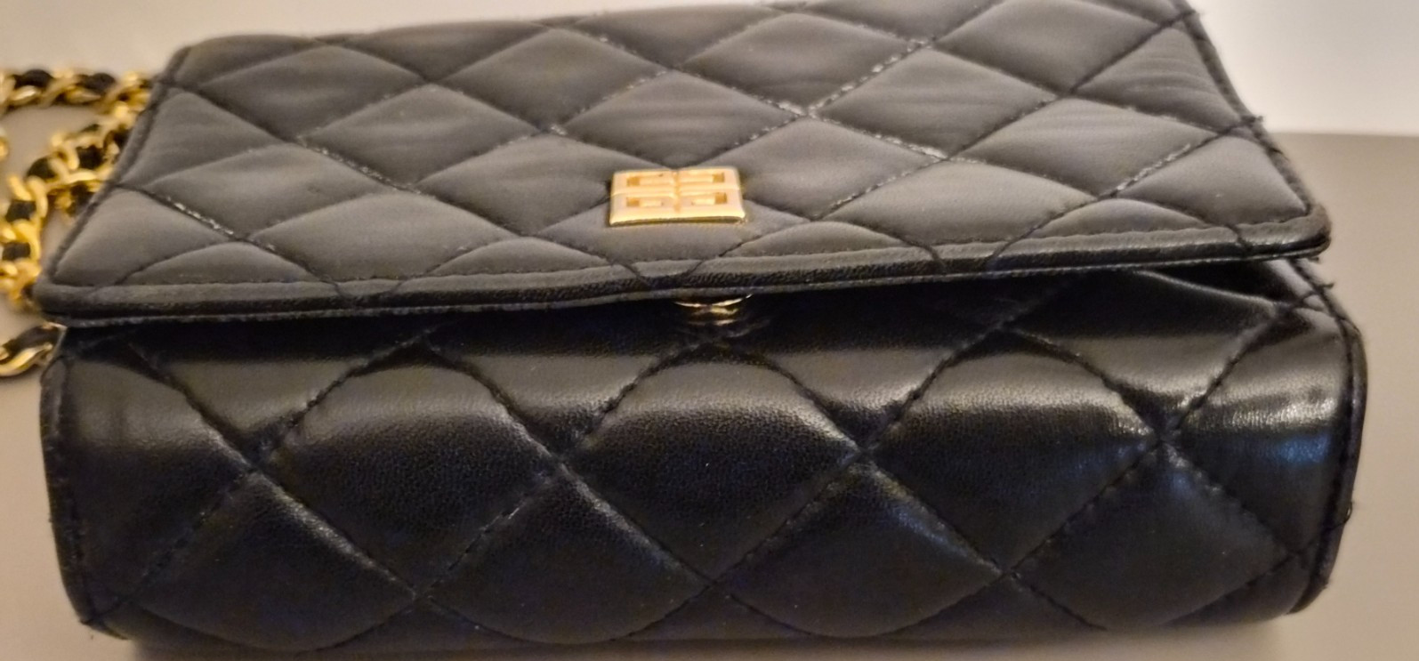 Vintage GIVENCHY Quilted Leather Chain Bag Mini Flap Black Gold 4G Logo Auth WOC