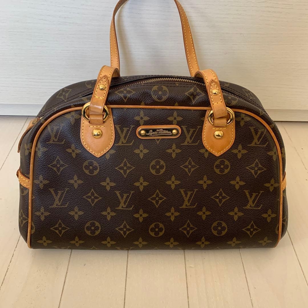 Louis Vuitton Monogram Montorgueil PM M95565 shoulder