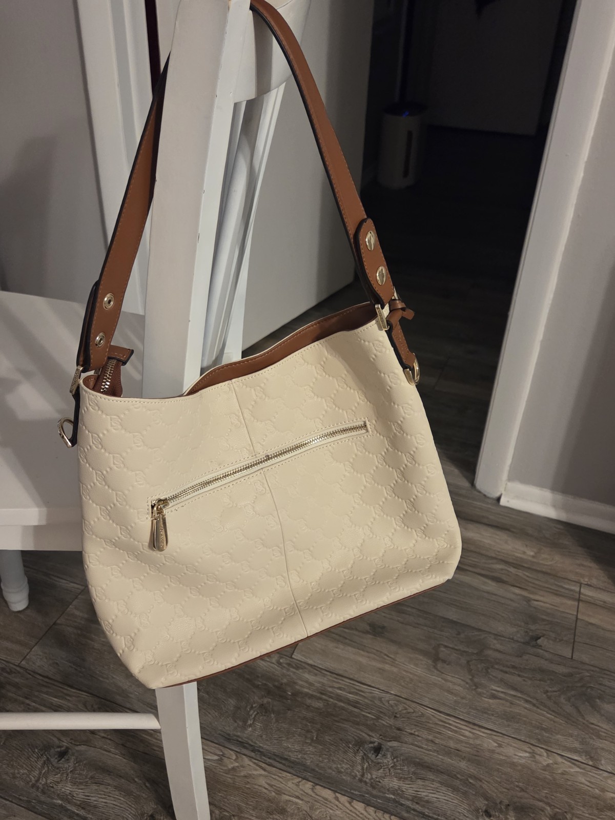 Bostanten Hobo Designer Handbag Shoulder Tote Cream And Brown Gold Accents EUC