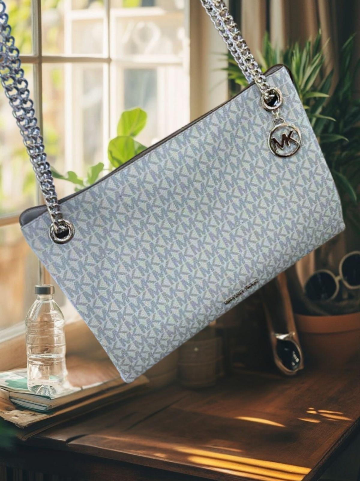 Michael Kors Christina Medium Handbag Purse Shoulder Messenger Bag Pale Ocean