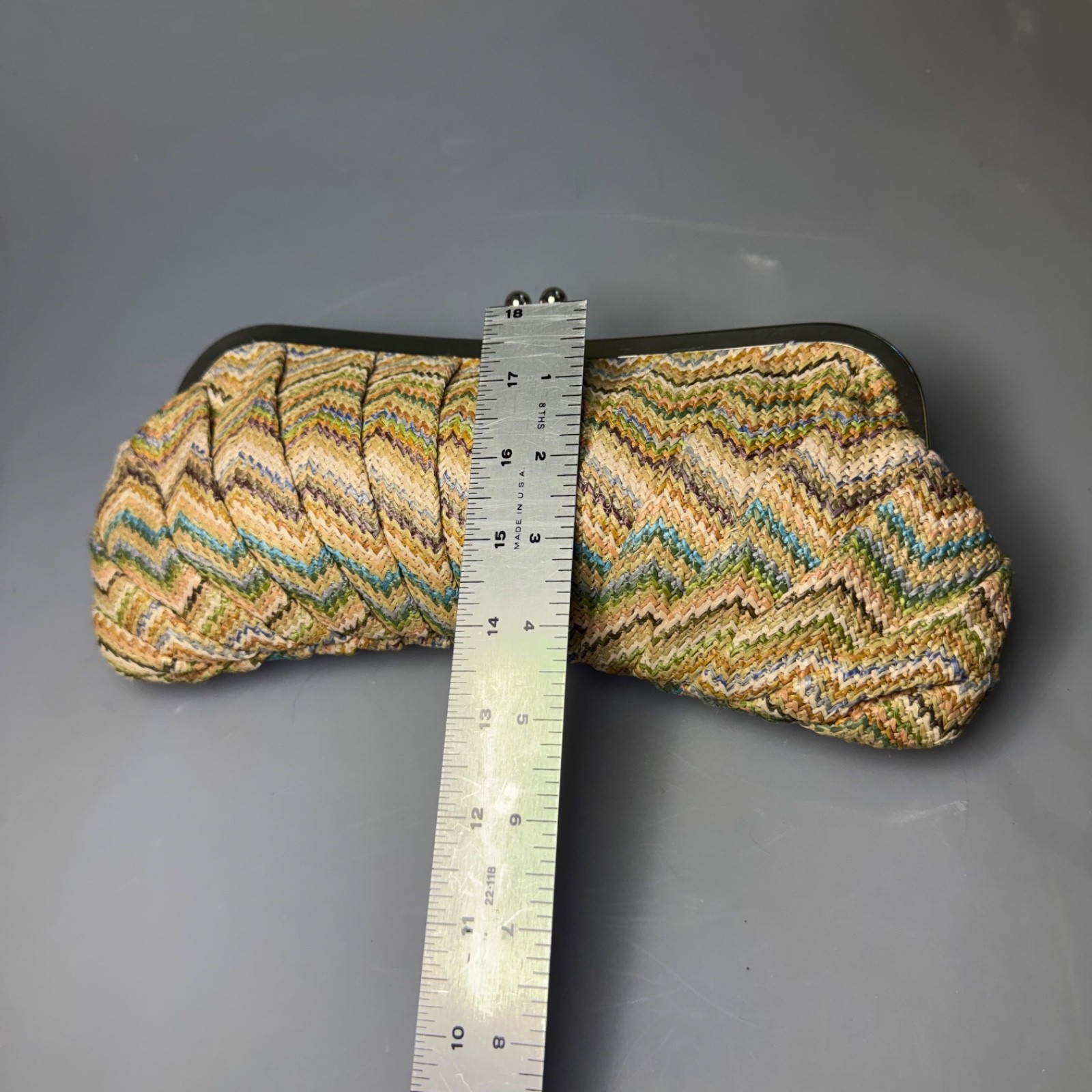 Vintage Chevron Woven Clutch Purse Kiss Lock Evening Bag Multicolor Zig Zag Boho