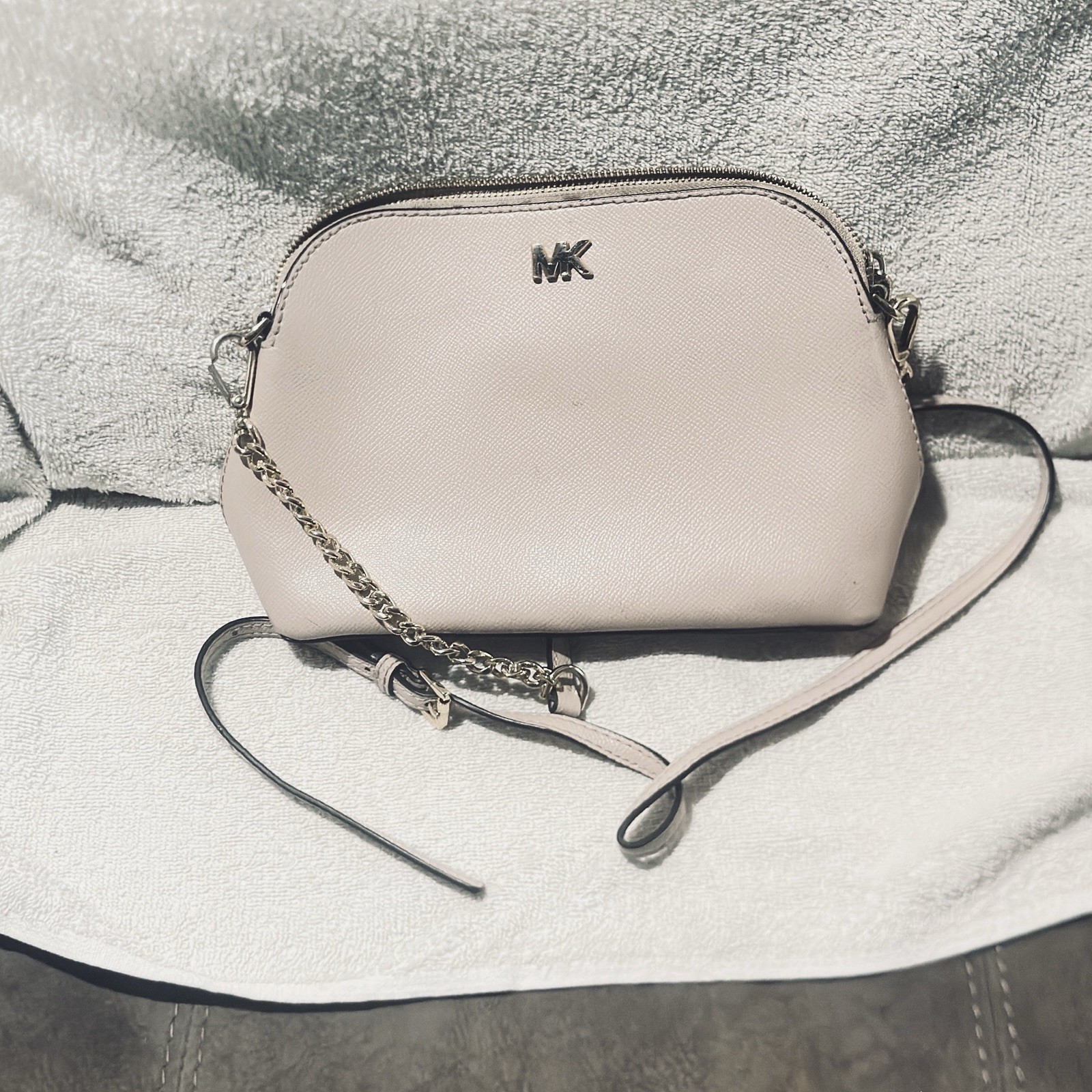 Michael Kors Small Beige Crossbody Bag Silver Hardware Zip, Adjustable Strap