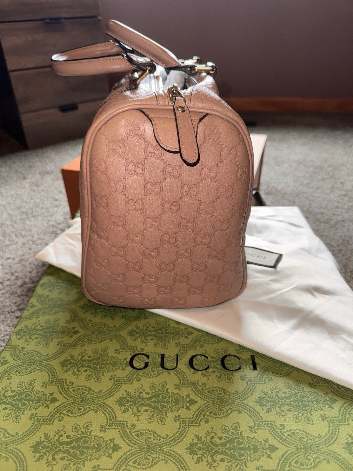 Gucci Women’s Pink GG Leather Joy Boston Top Handle Zip Bag w/ Dust Bag & Box