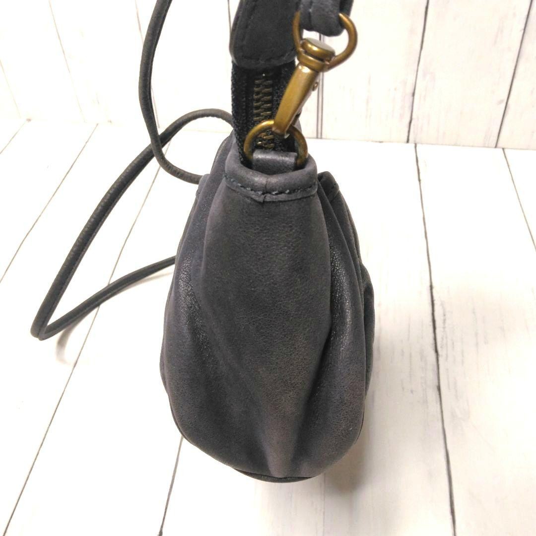 Vanessa Bruno Shoulder Crossbody Bag Purse Leather in Black USED Good Condition