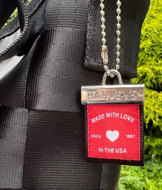 🌹NEVER USED! Harvey’s Original Seatbelt Bag BLACK