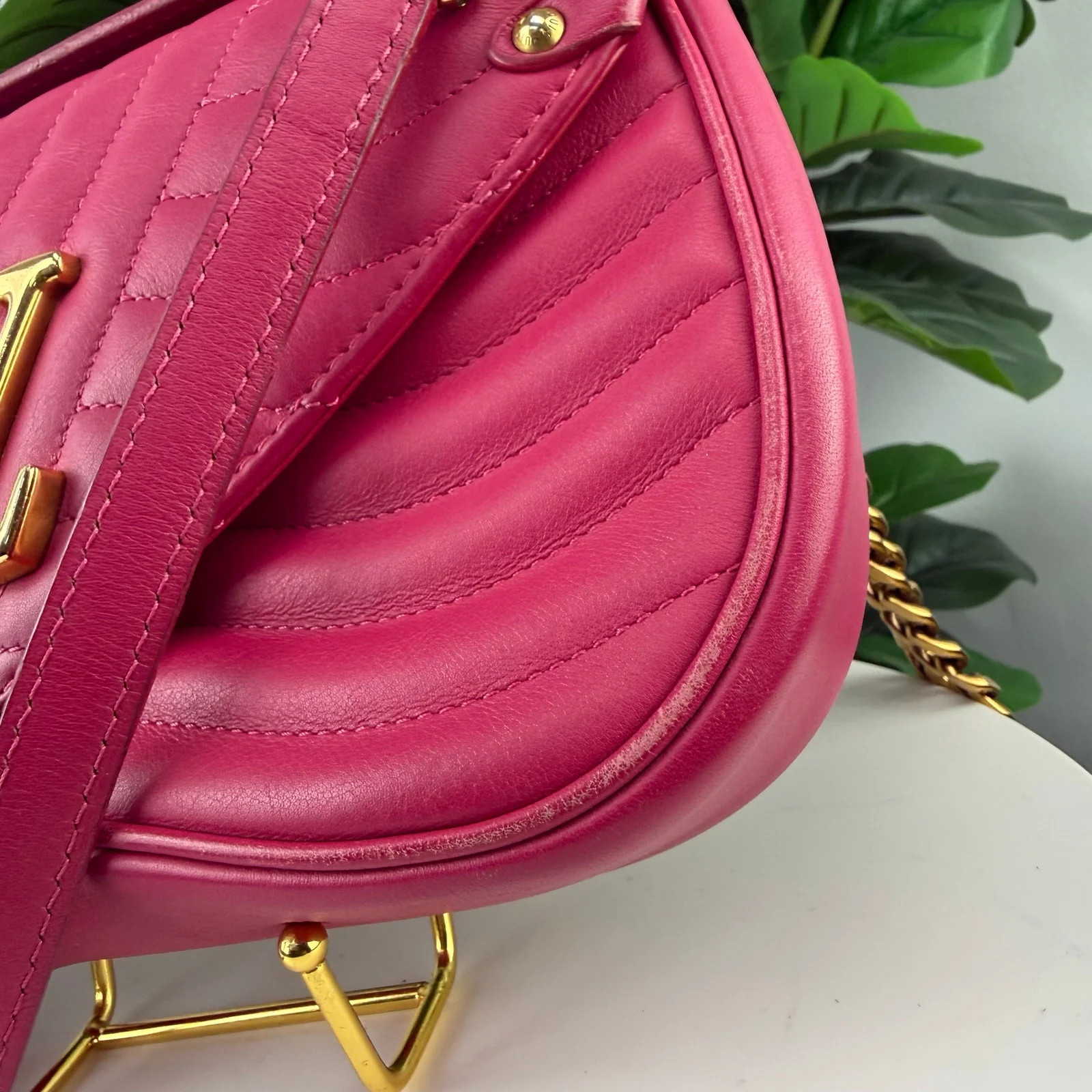 Louis Vuitton New Wave Quilted Leather Freesia Pink Chain MM Shoulder Bag Authe