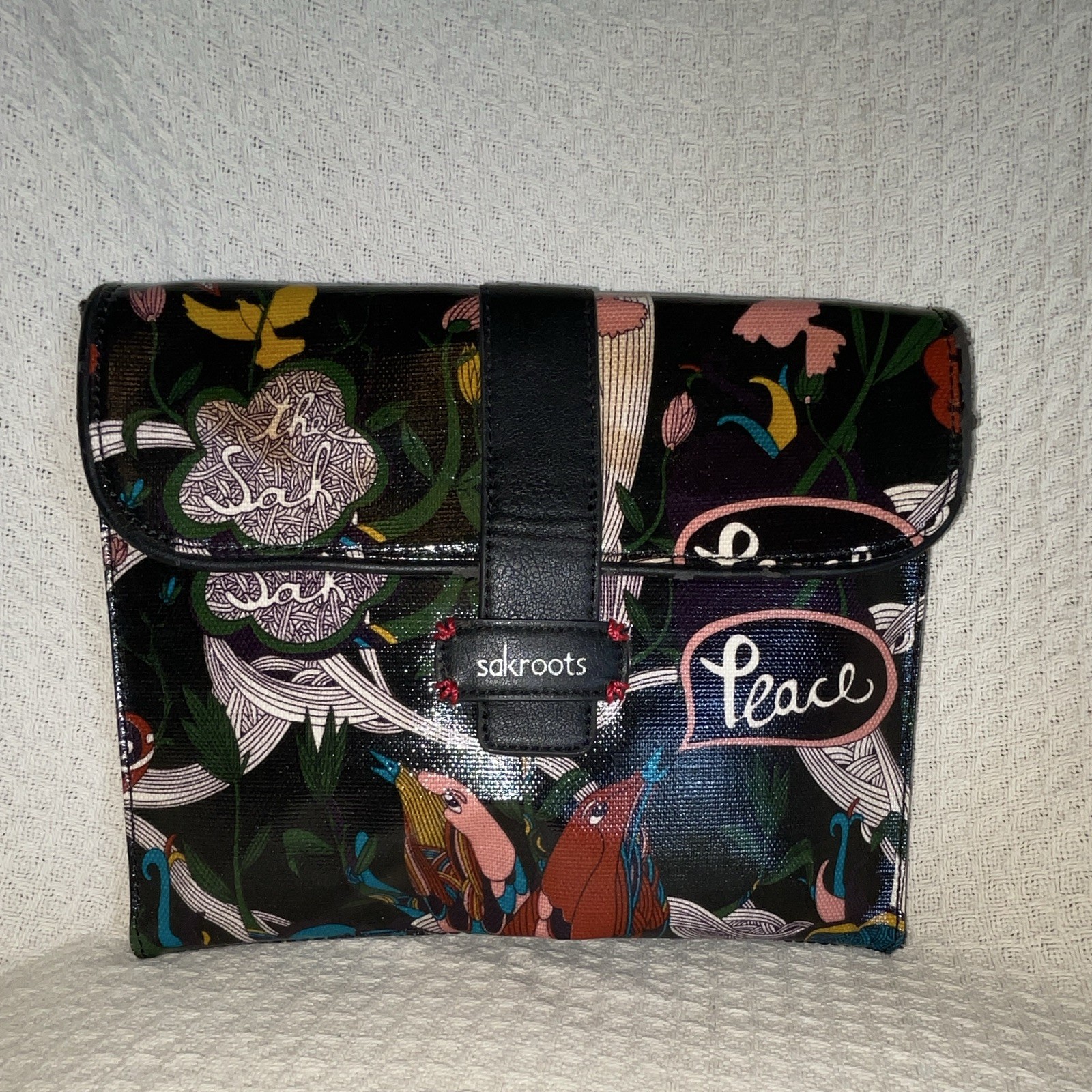 Sakroots Multicolor Coated Floral Bird Nature Small Clutch Magnetic Closure